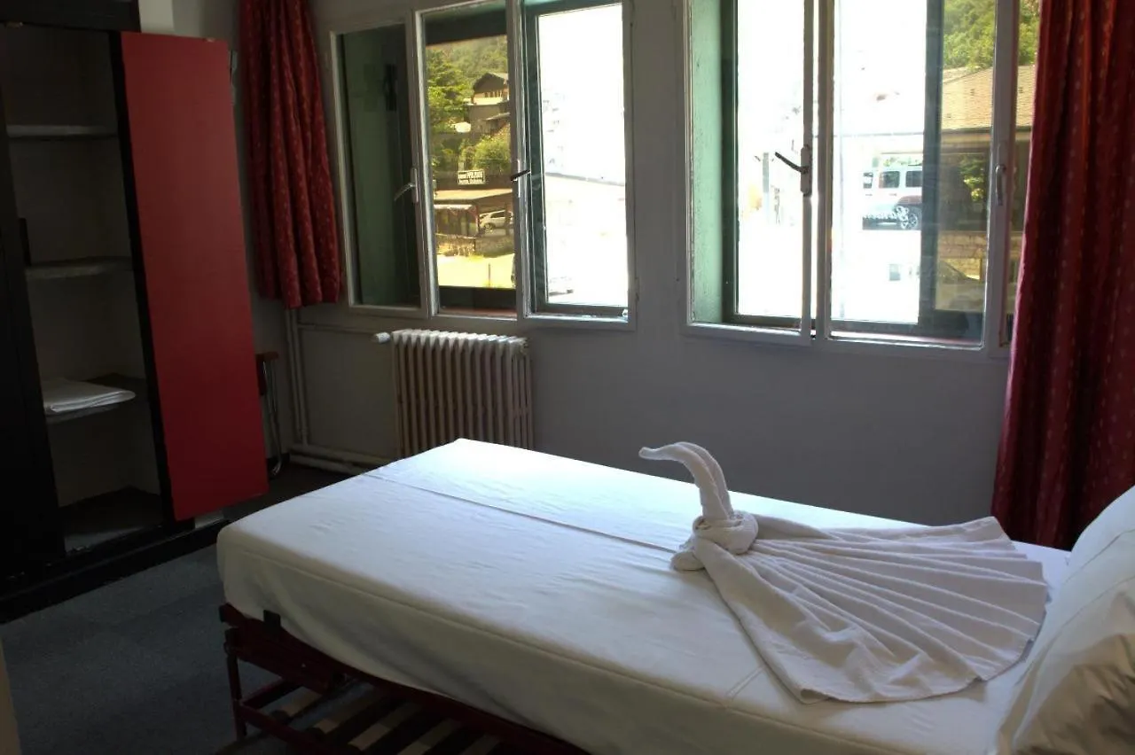 Hotel Garden Santa Coloma 3*,